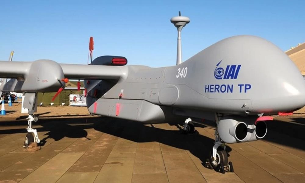 Ο εφιάλτης των Τούρκων: Μη Επανδρωμένα Αεροσκάφη Heron «κλειδώνουν» όλο το Αιγαίο (βίντεο)